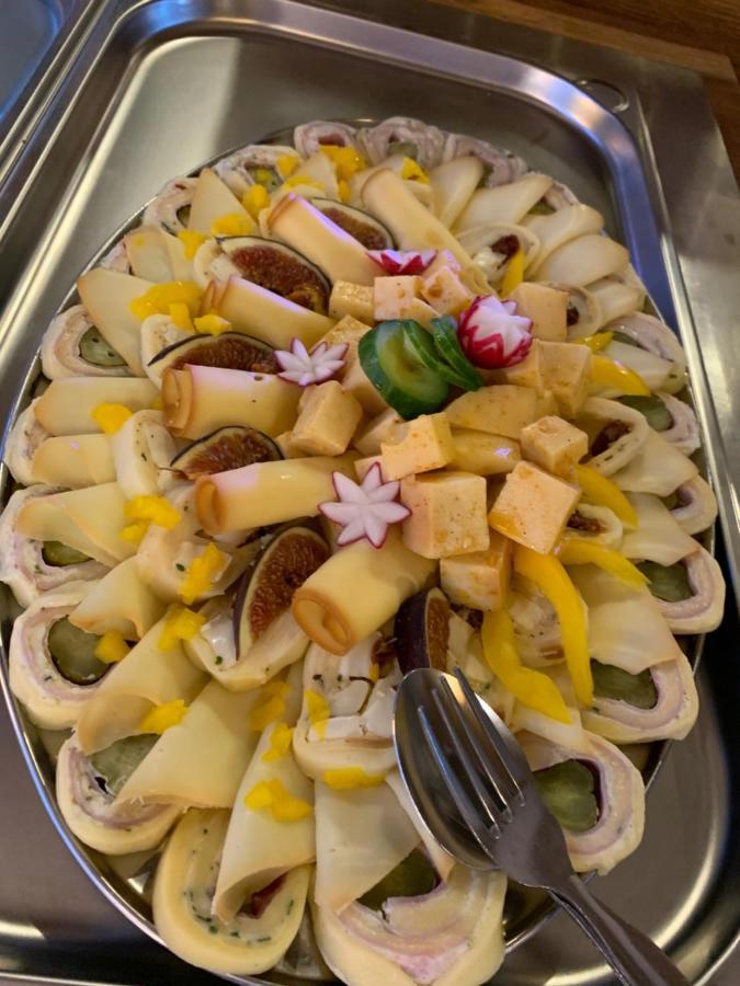 Horsky Hotel Jelenovska S Bazenem V Cene Valašské Klobouky 外观 照片