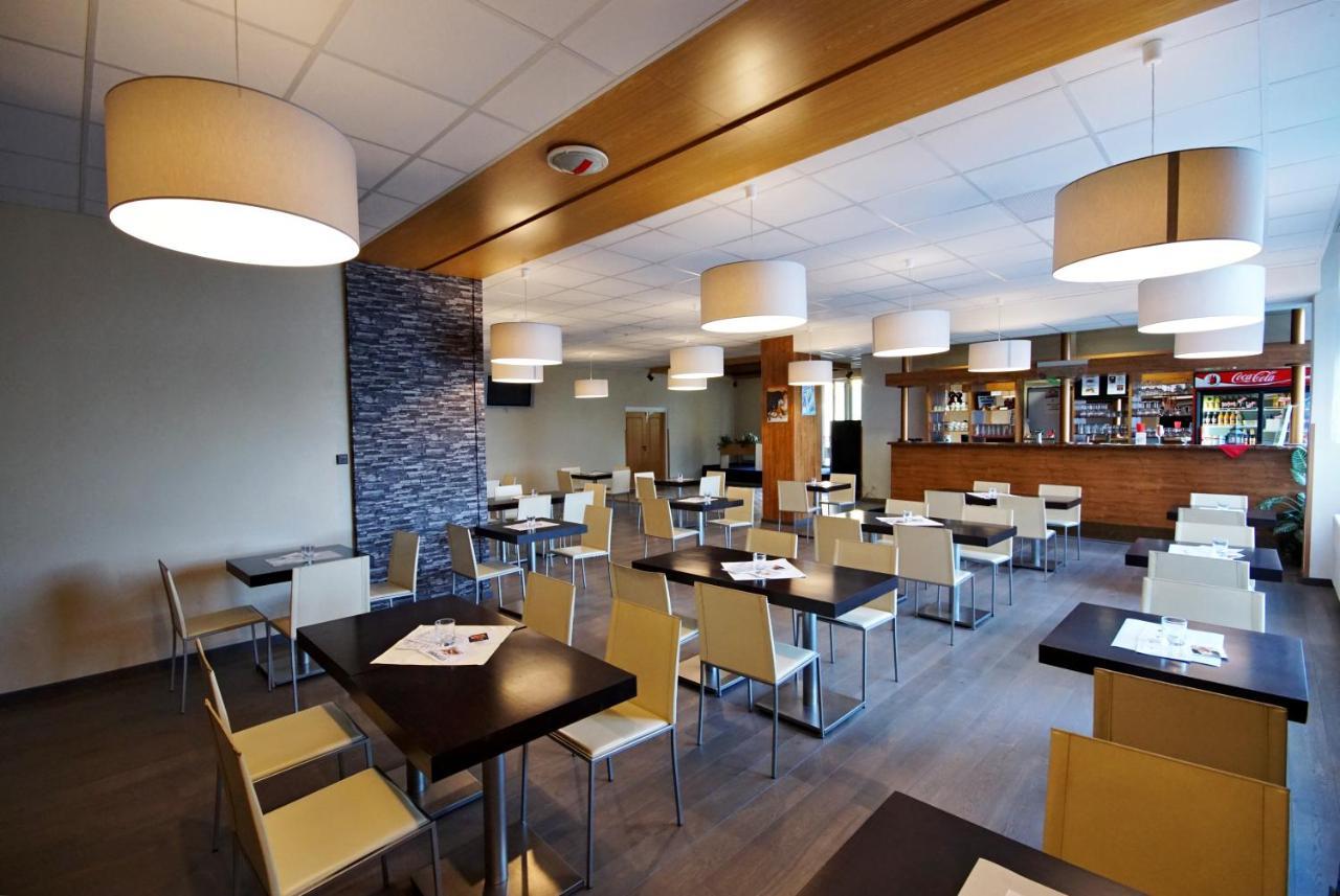 Horsky Hotel Jelenovska S Bazenem V Cene Valašské Klobouky 外观 照片