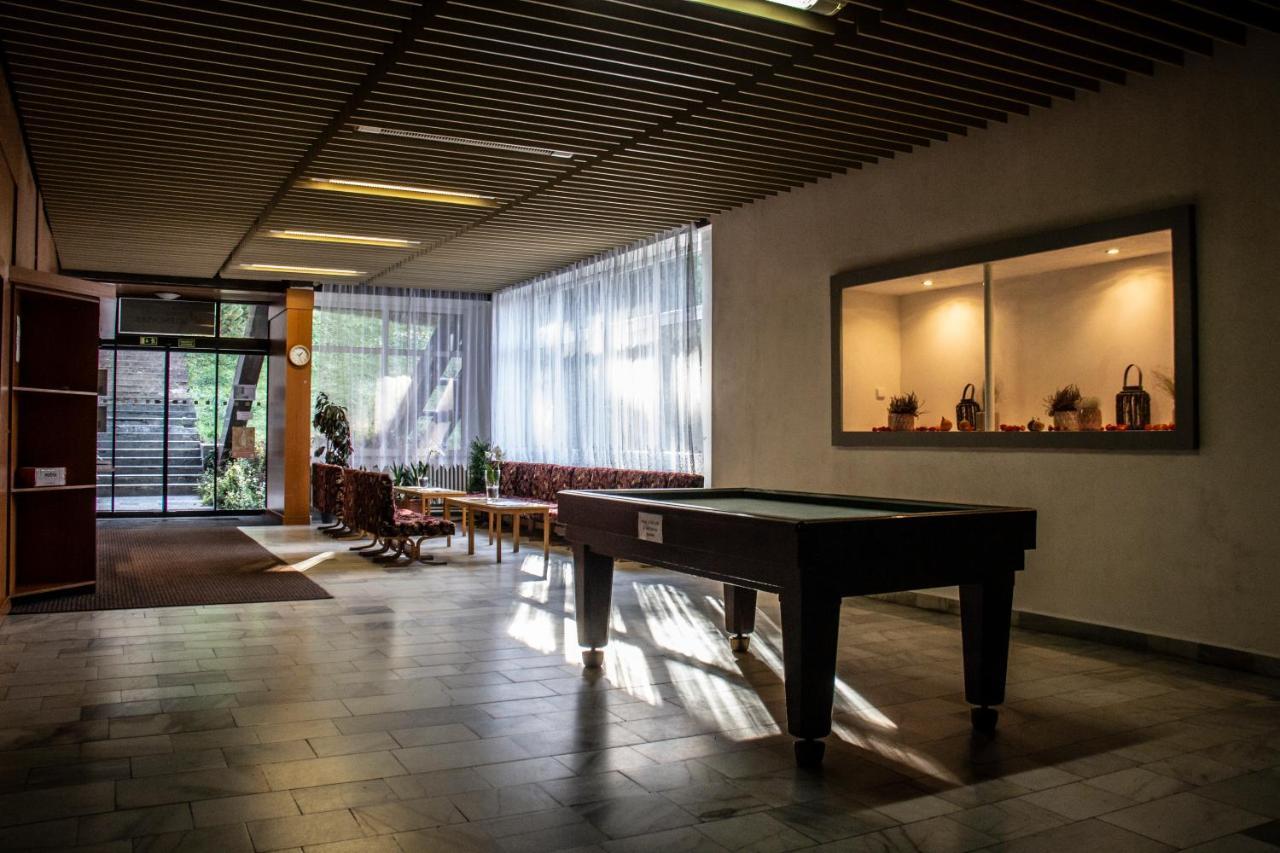 Horsky Hotel Jelenovska S Bazenem V Cene Valašské Klobouky 外观 照片
